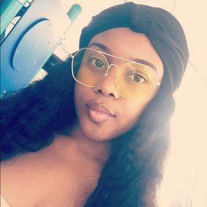 Meet your Posher, Fabiola